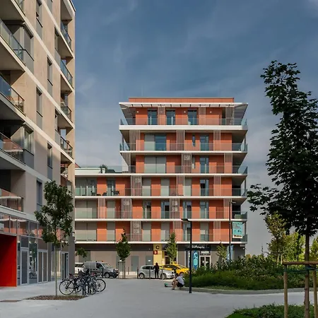 Apartamento Balcony - Sunny - Modern