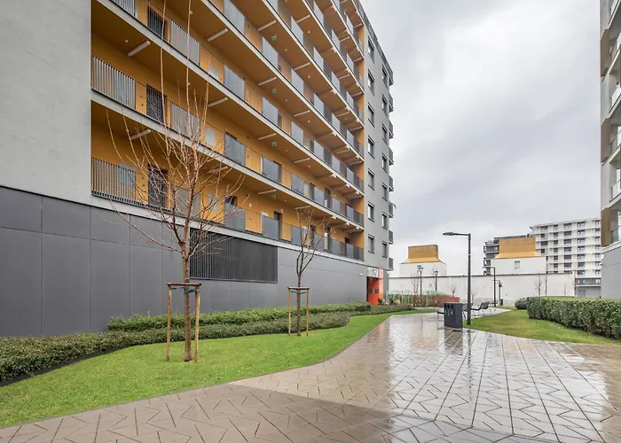 Apartamento Balcony - Sunny - Modern