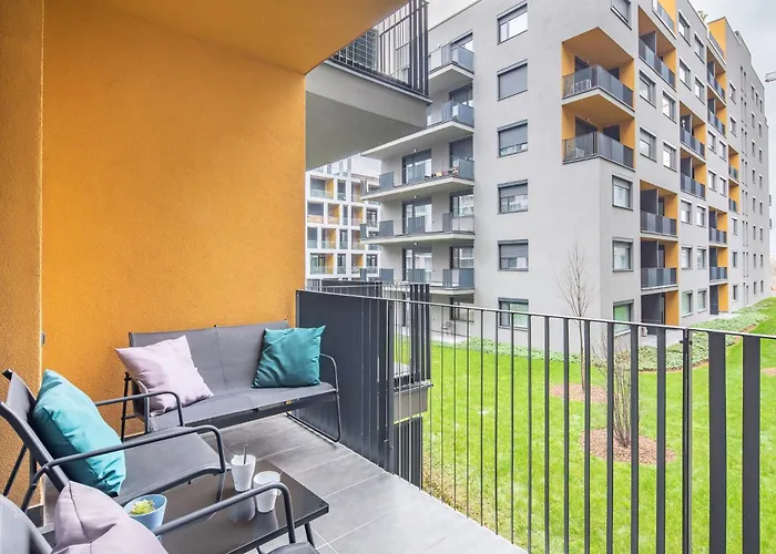 Balcony - Sunny - Modern * Budapest