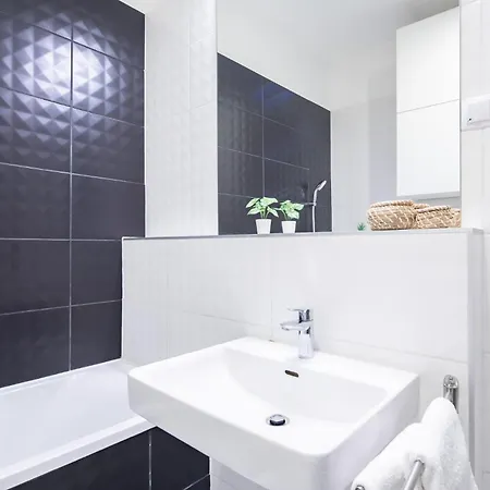 Balcony - Sunny - Modern شقة بودابست