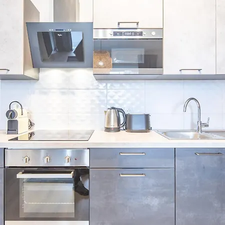 شقة Balcony - Sunny - Modern بودابست