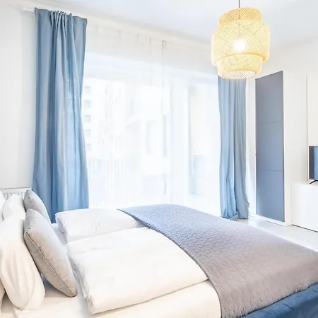 Balcony - Sunny - Modern * 布达佩斯