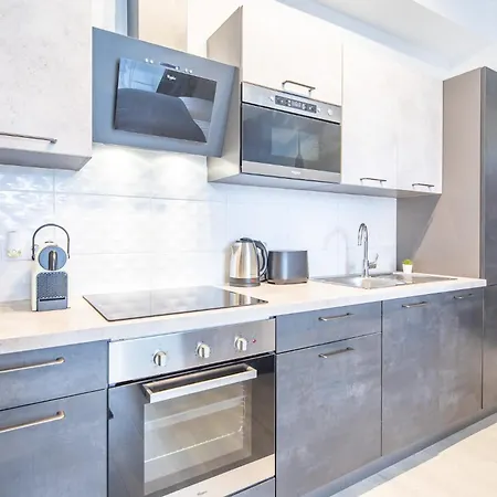 شقة Balcony - Sunny - Modern بودابست