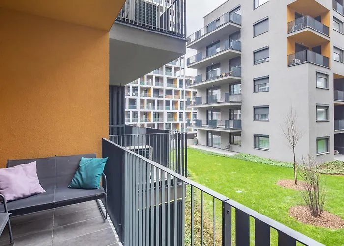 Balcony - Sunny - Modern Budapest